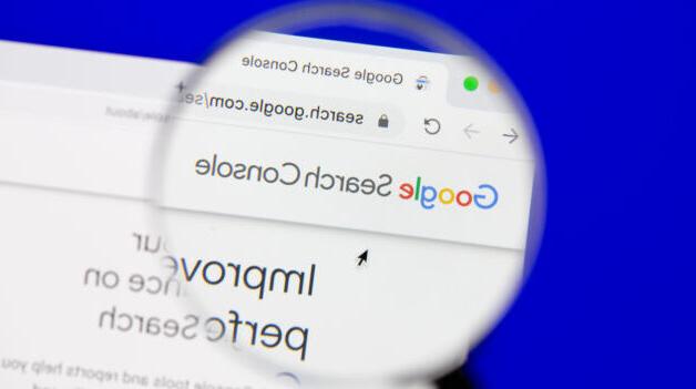 3 Tech SEO Things to Check on E-commerce Platform Migration Launch Day